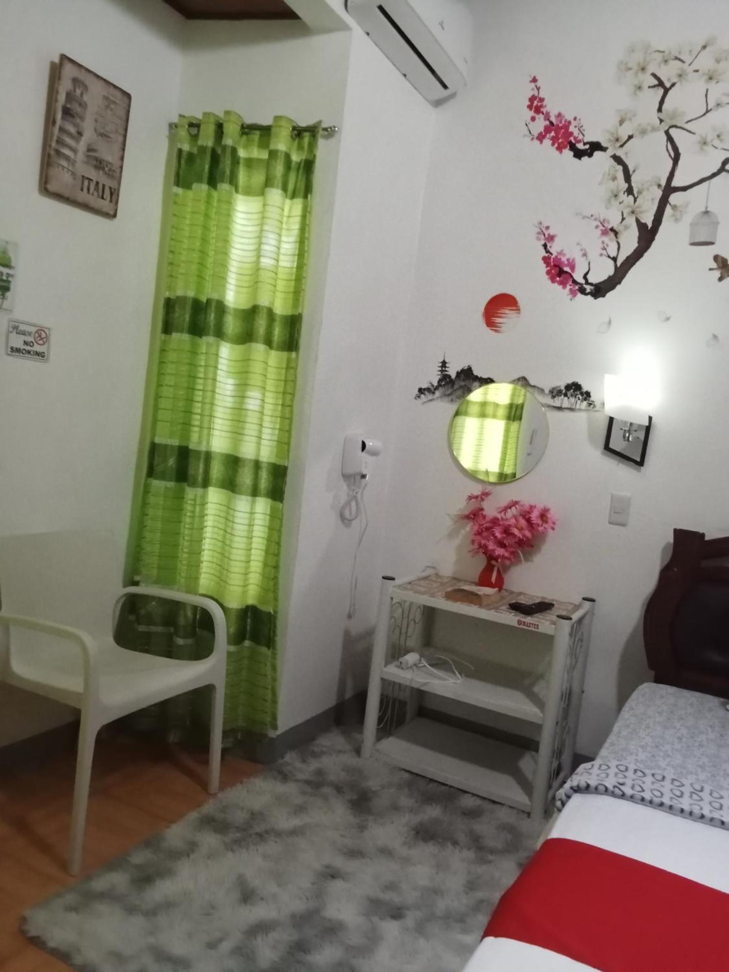 Yoo Darius' Residences Moalboal Extérieur photo